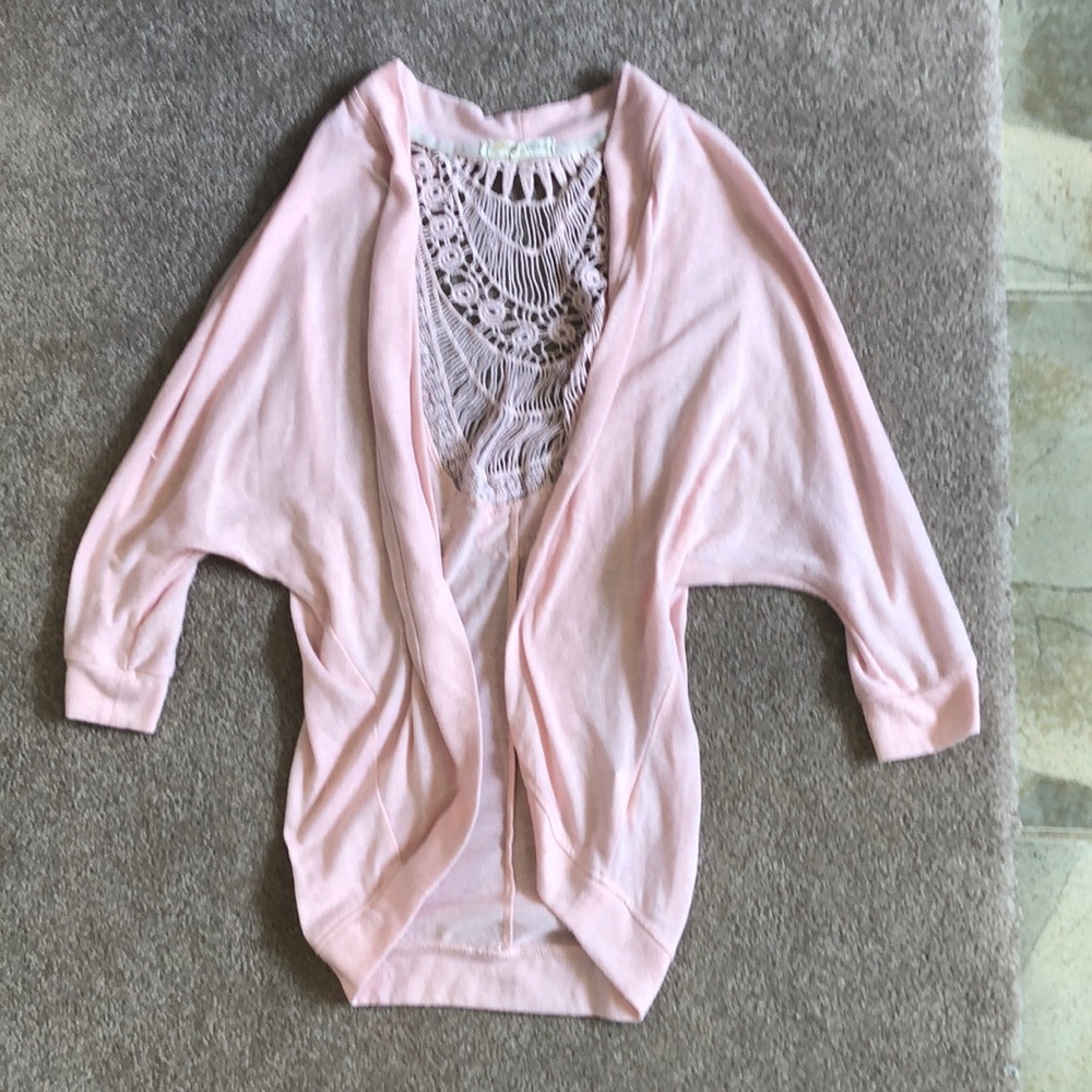 Light pink pull over!